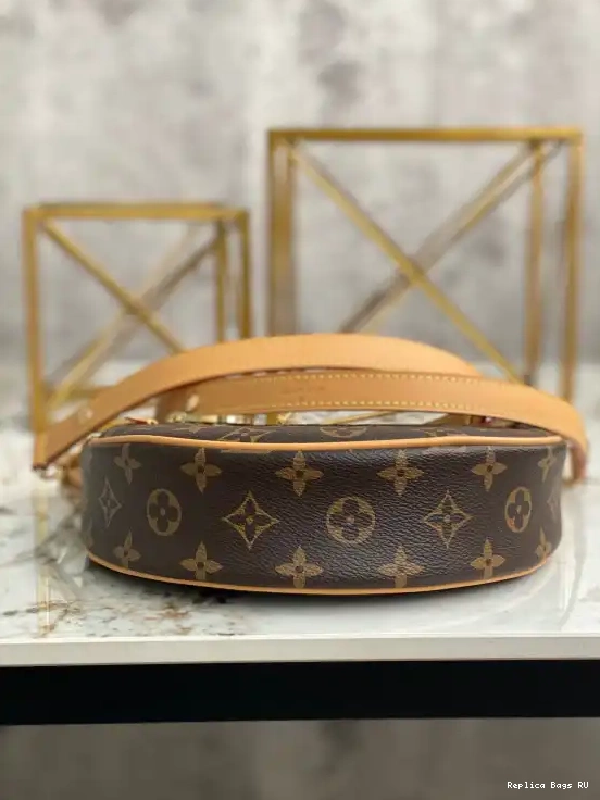 Affordable VUITTON LOOP LOUIS 0531